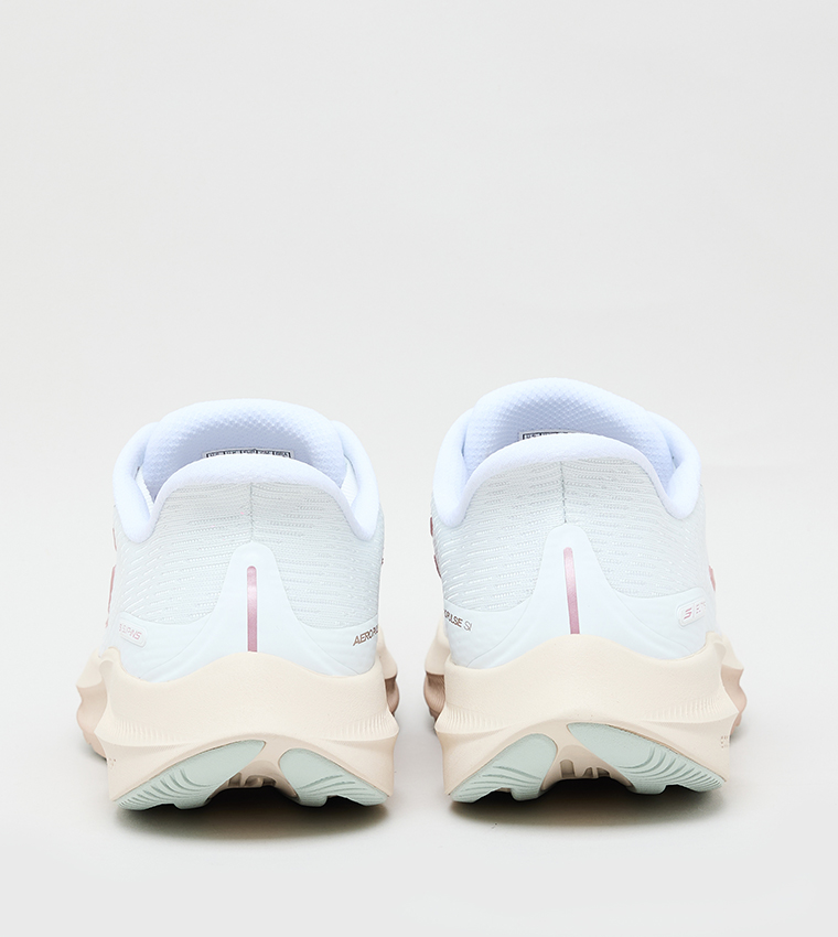 AERO PULSE Running Shoes