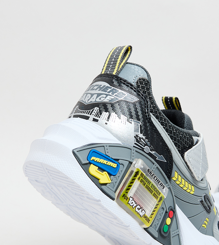 GARAGE Velcro Closure Sneakers