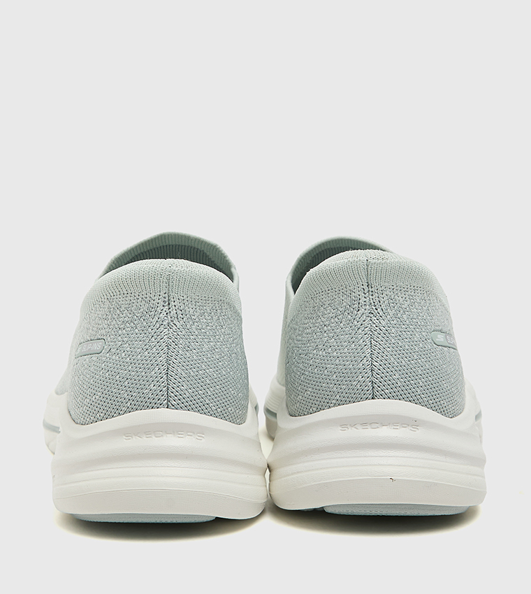 حذاء جو ووك 8 سليب أون