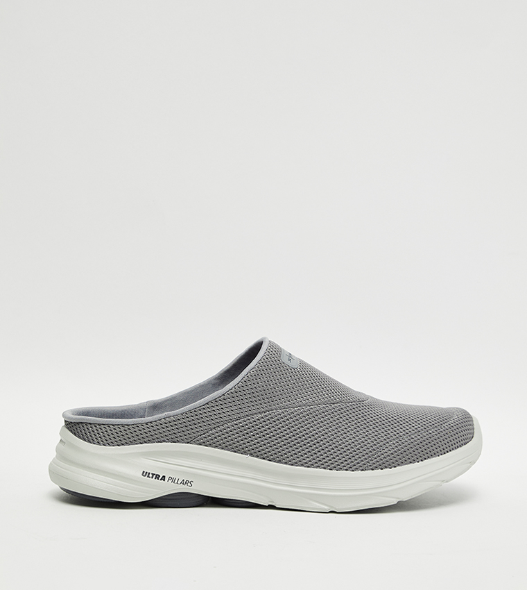 GO WALK 8 Textured Slip-Ons