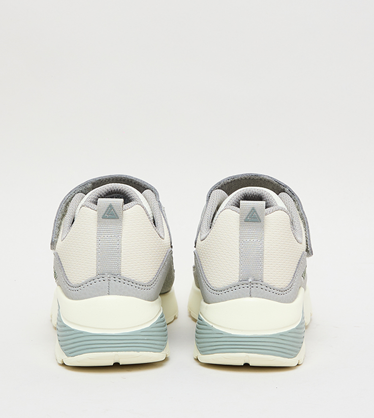 سنيكرز أونو لايت بحزام فليكرو