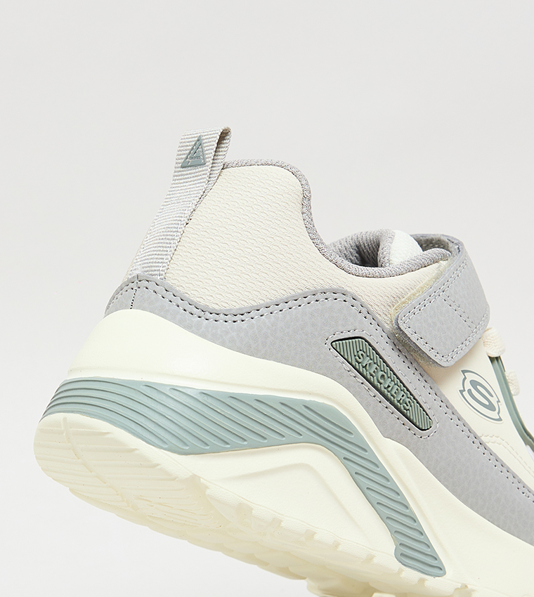 سنيكرز أونو لايت بحزام فليكرو