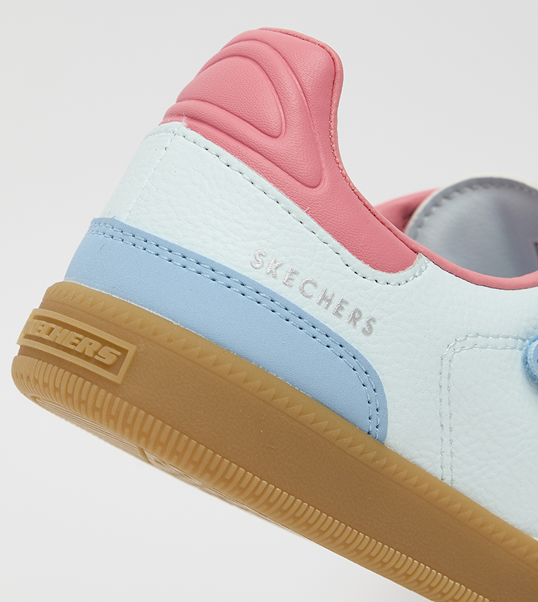 سنيكرز بحزام فليكرو