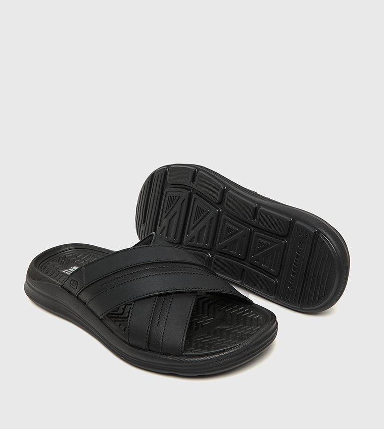 Relaxed Fit Arabic Sandals