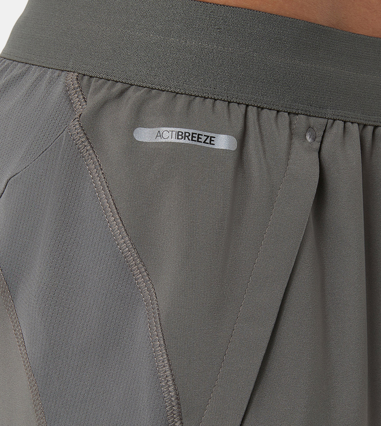 ROAD 7inch Active Shorts