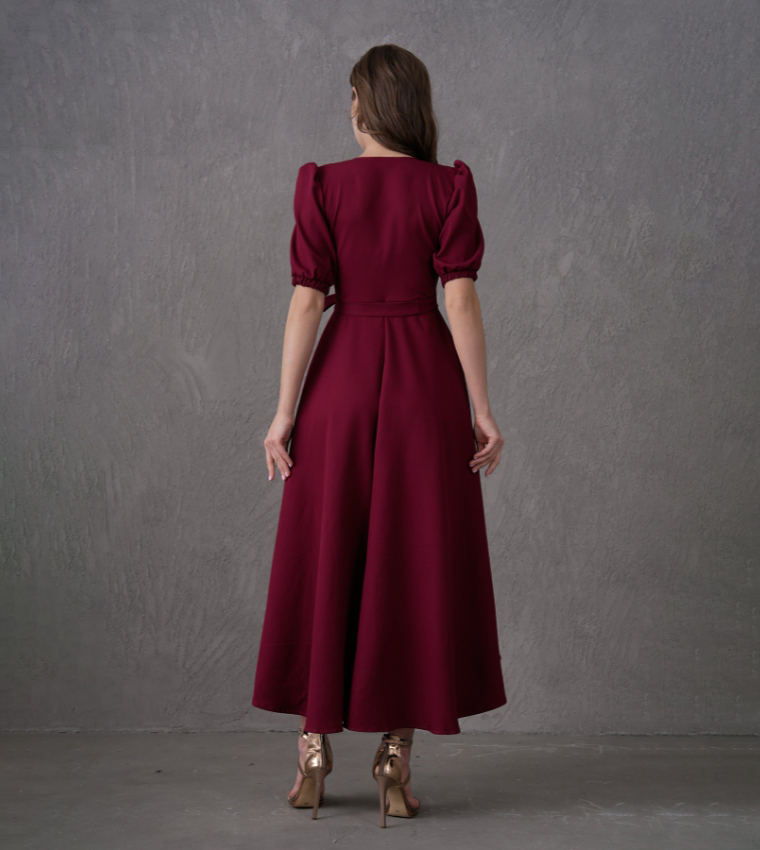 لوف بوكس  فساتين ميدي  - بورغندي Midi Dresses