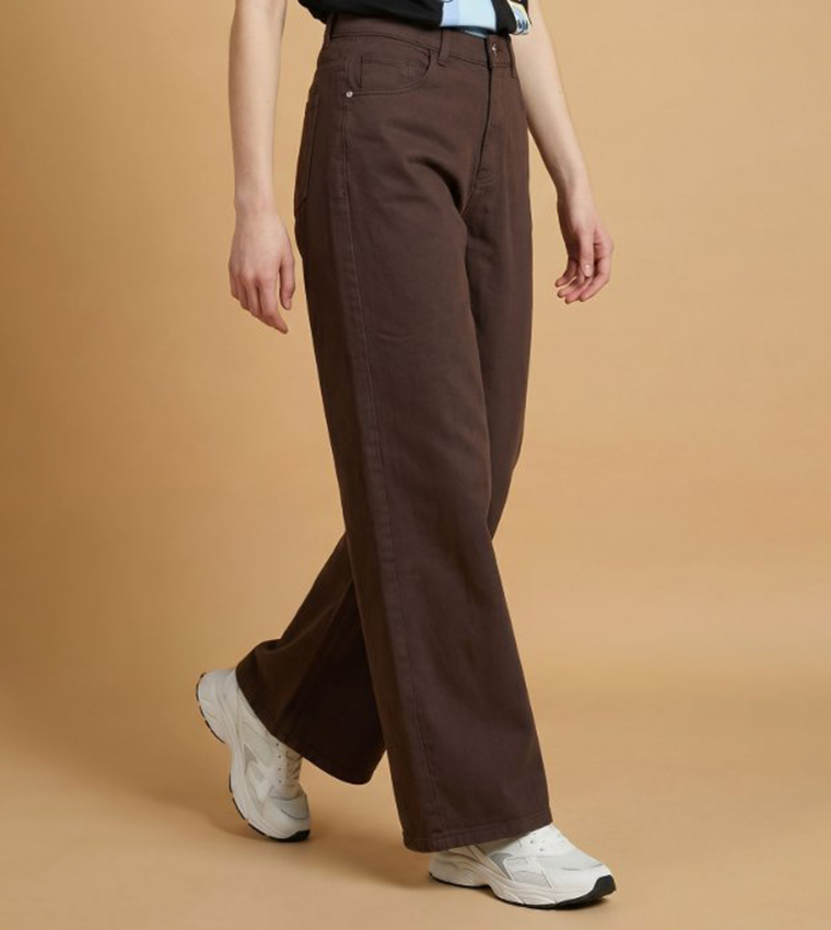 Solid Wide Leg Jeans with Button Closure