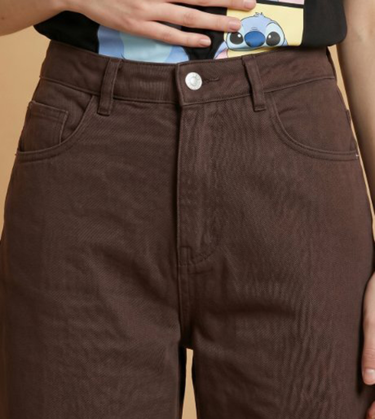 Solid Wide Leg Jeans with Button Closure