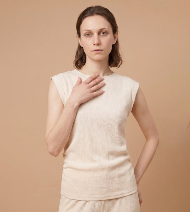 أر آند بي  توبات كاجوال  - بيج Casual Tops