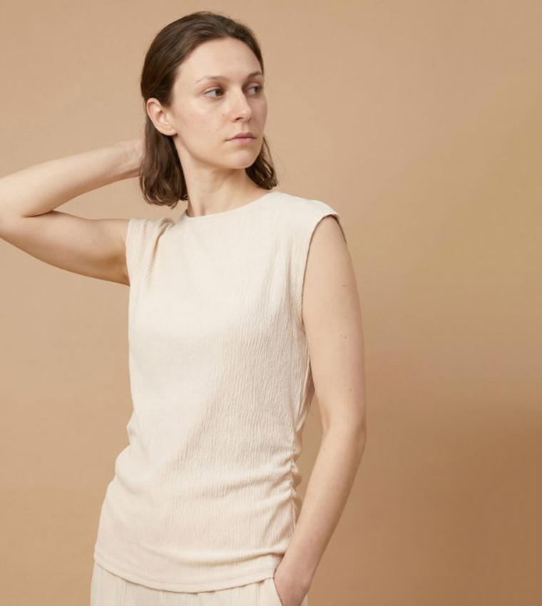 أر آند بي  توبات كاجوال  - بيج Casual Tops