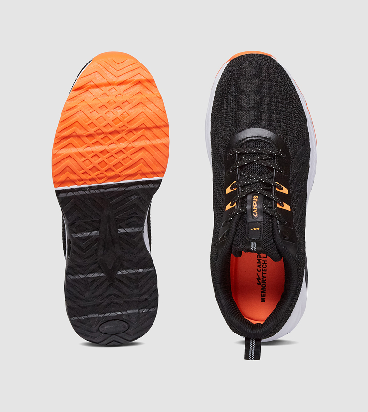 Contrast Detail Knitted Shoes