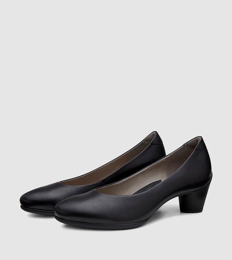 Sculptured 45 Pumps
