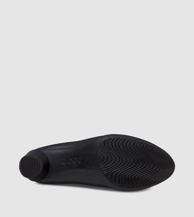 Sculptured 45 Pumps