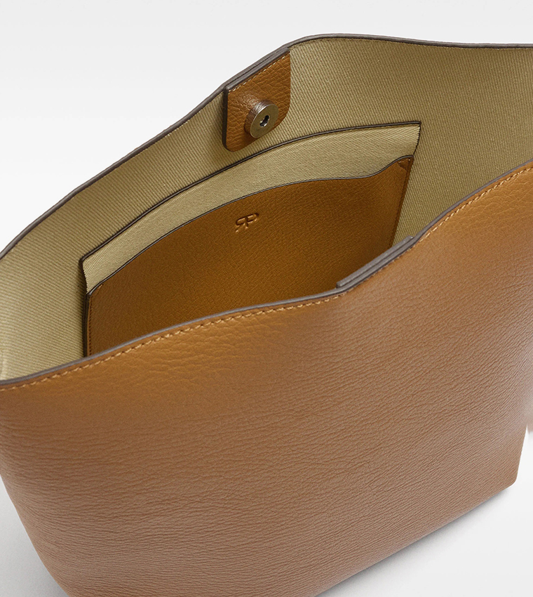 Textured Shoulder Bag