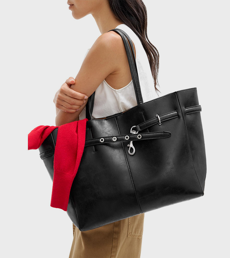 Textured Buckle Detail Tote Bag