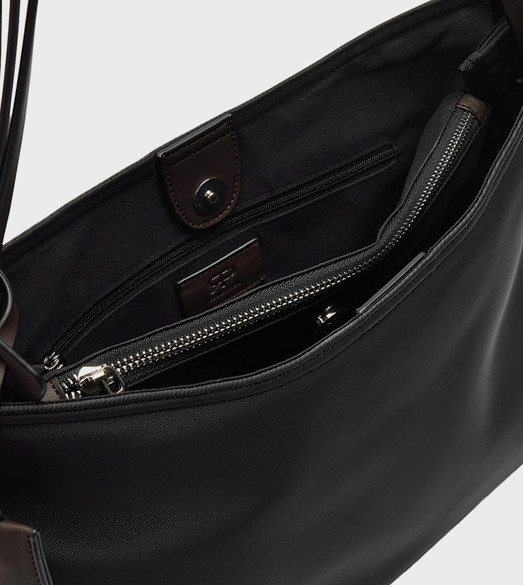 Solid Zippered Shoulder Bag