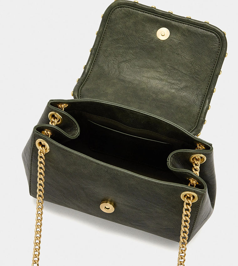 شنطة كتف بغطاء مزينة