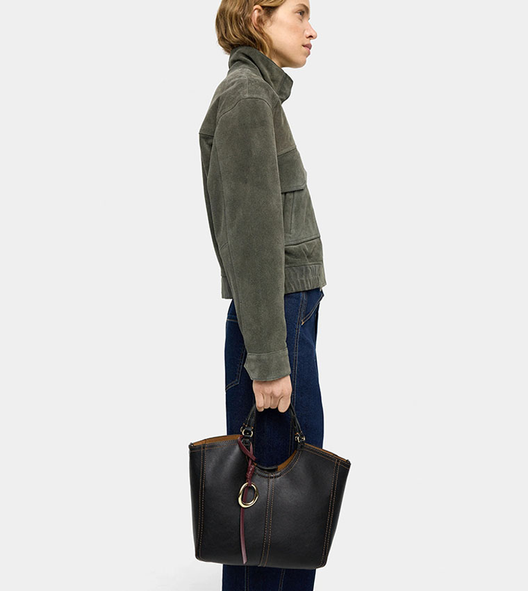 Textured Zip Closure Tote Bag