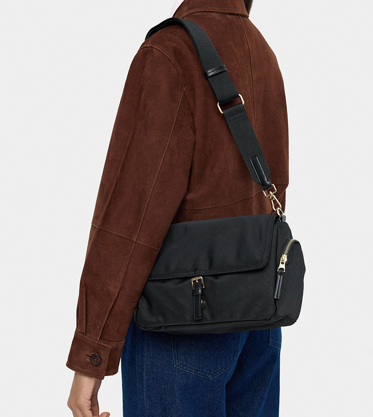 شنطة كروس بادي نايلون سادة