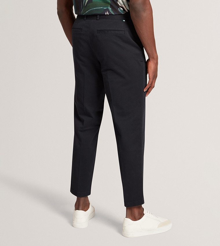 ARMODO Solid Tapered Fit Chinos