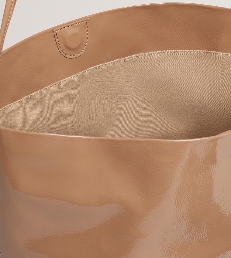 شنطة توت كاميلا بسحاب