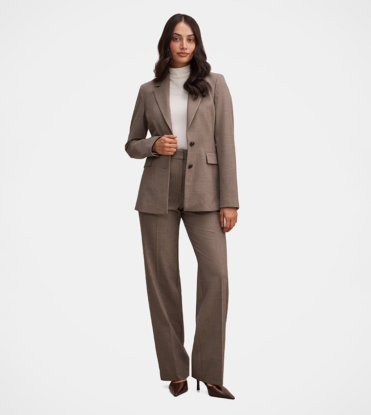 CLEA Checkered Single-Breasted Blazer