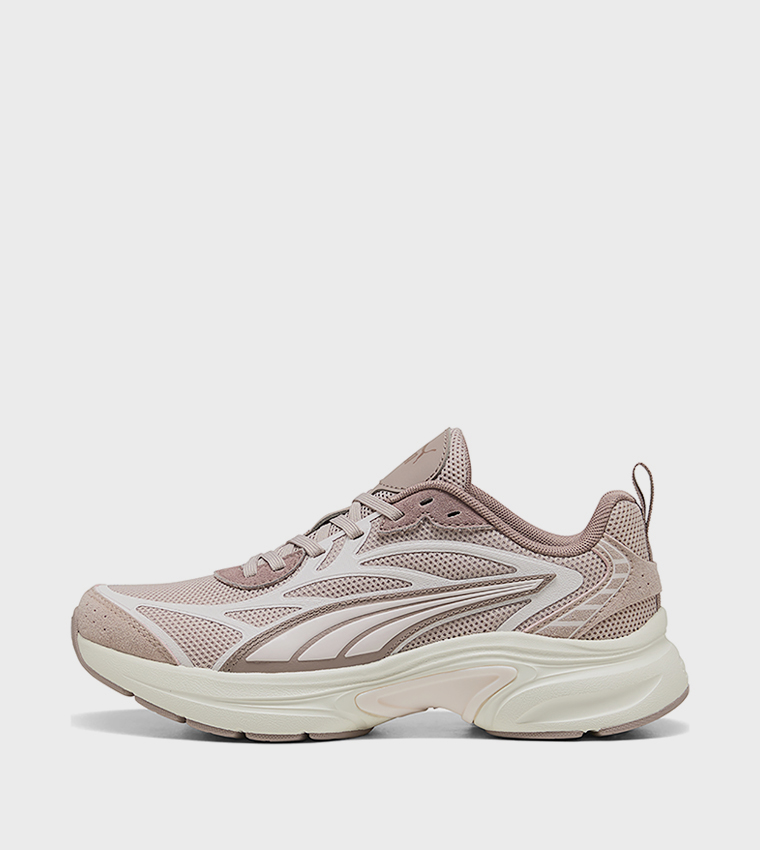 Softride Escalate Lace Up Sneakers