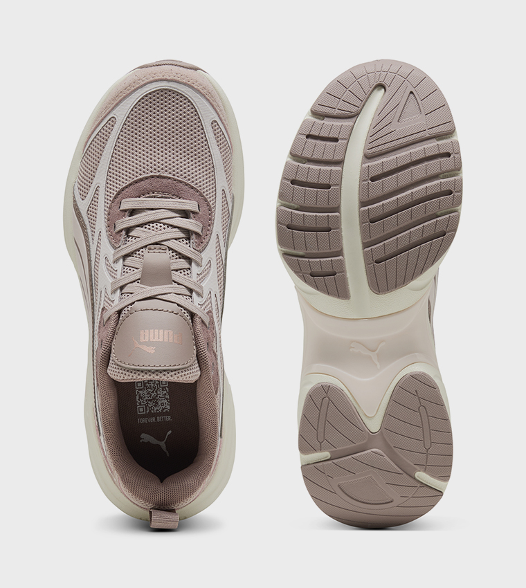 Softride Escalate Lace Up Sneakers