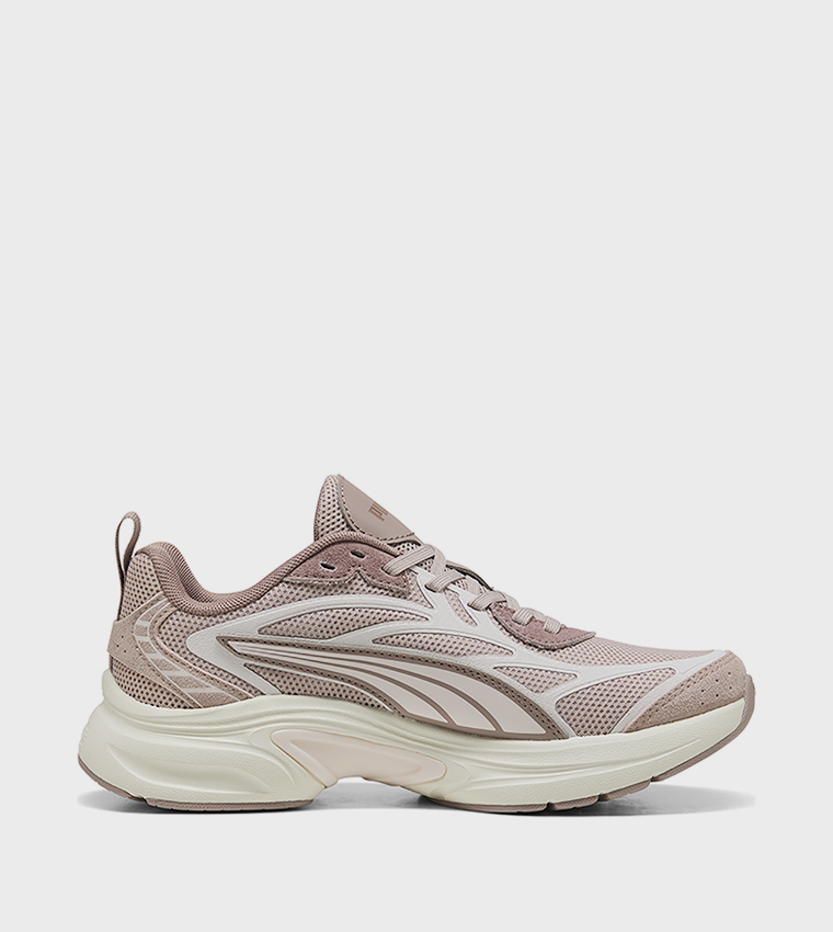 Softride Escalate Lace Up Sneakers