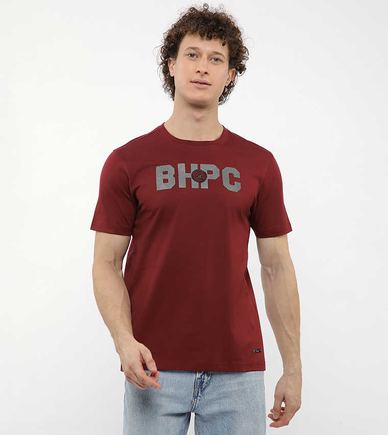 تيشيرت بطبعة شعار ورقبة مستديرة  