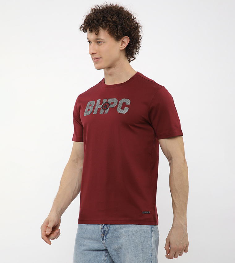 تيشيرت بطبعة شعار ورقبة مستديرة  