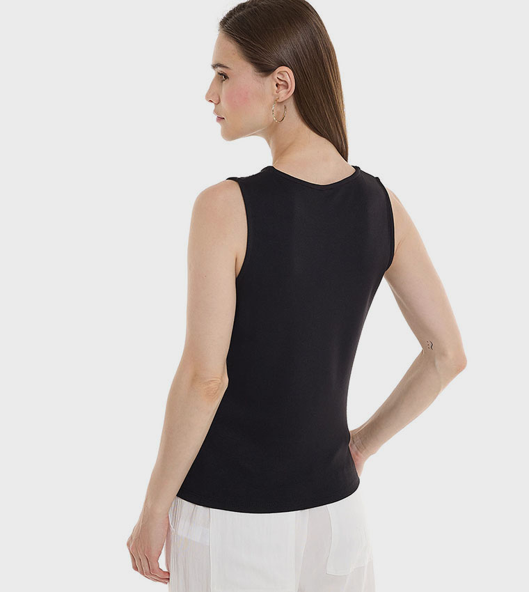 Embellished Sleeveless Top with Round Neck