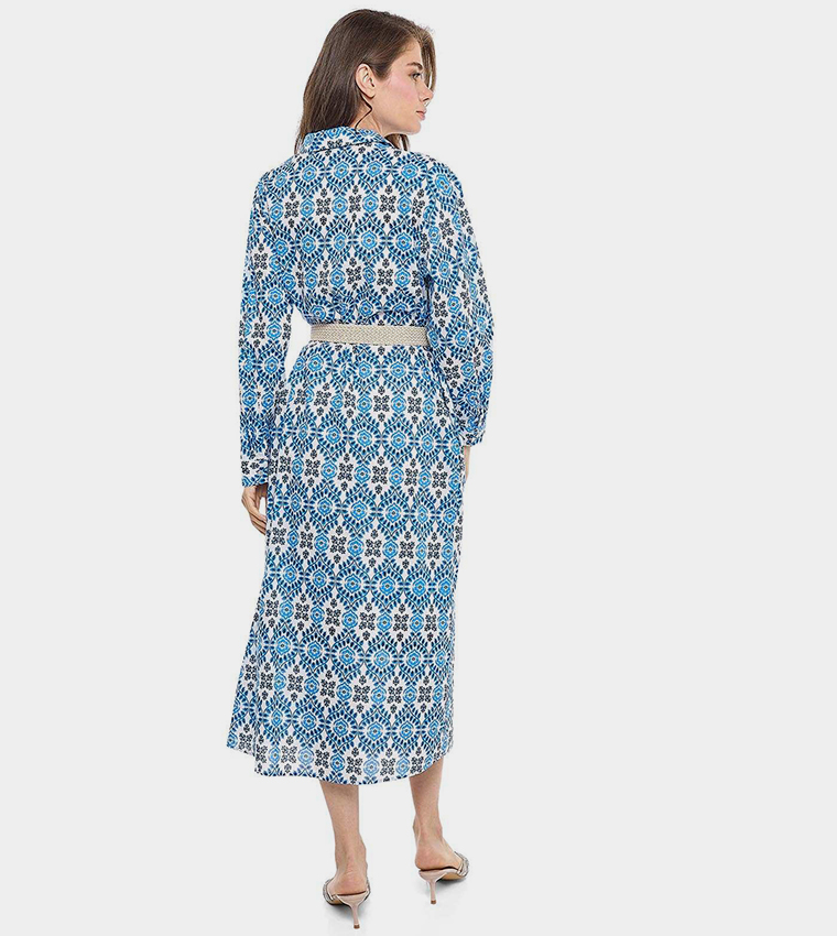 فستان قميص مزخرف بياقة كلاسيكية وأكمام طويلة