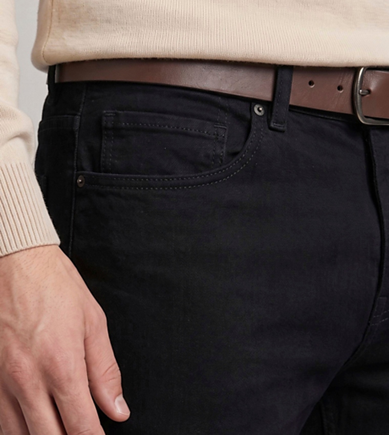 Solid Carrot Fit Jeans with Button Closure