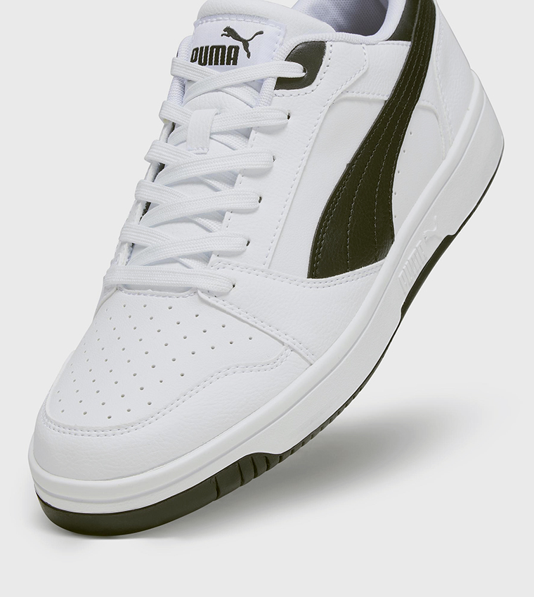 Puma  Low Top - White Low Top