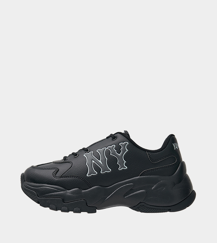 Round Toe Lace-Up Chunky Sneakers