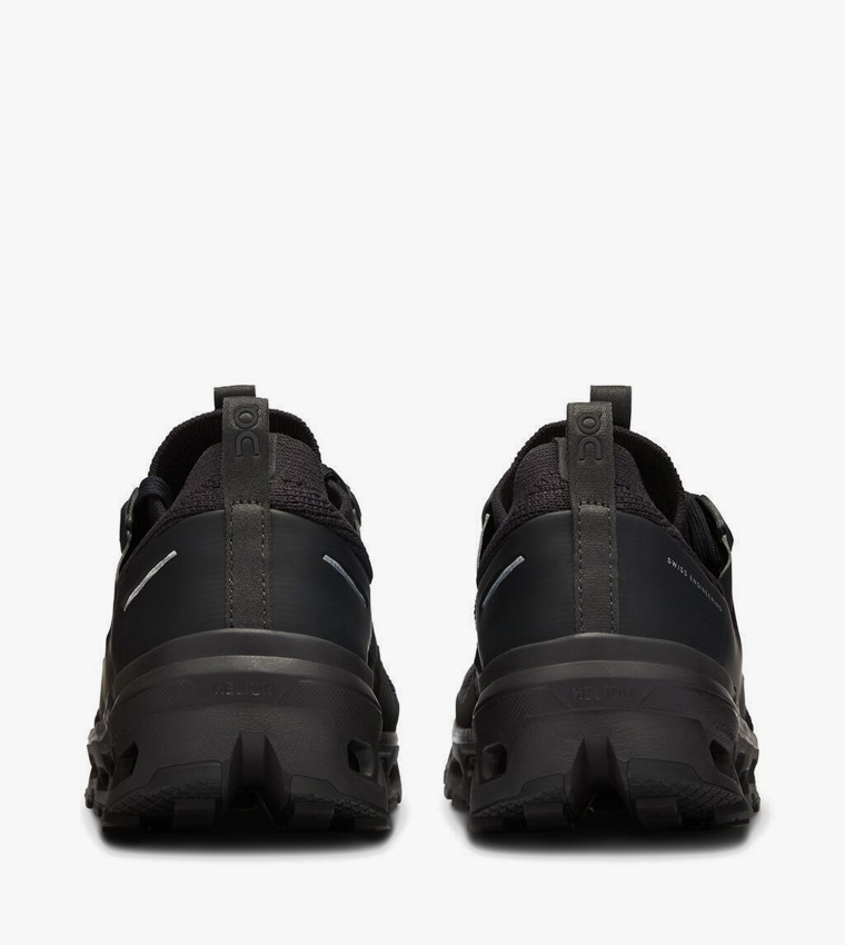 ON  Running Shoes - Black Running Shoes