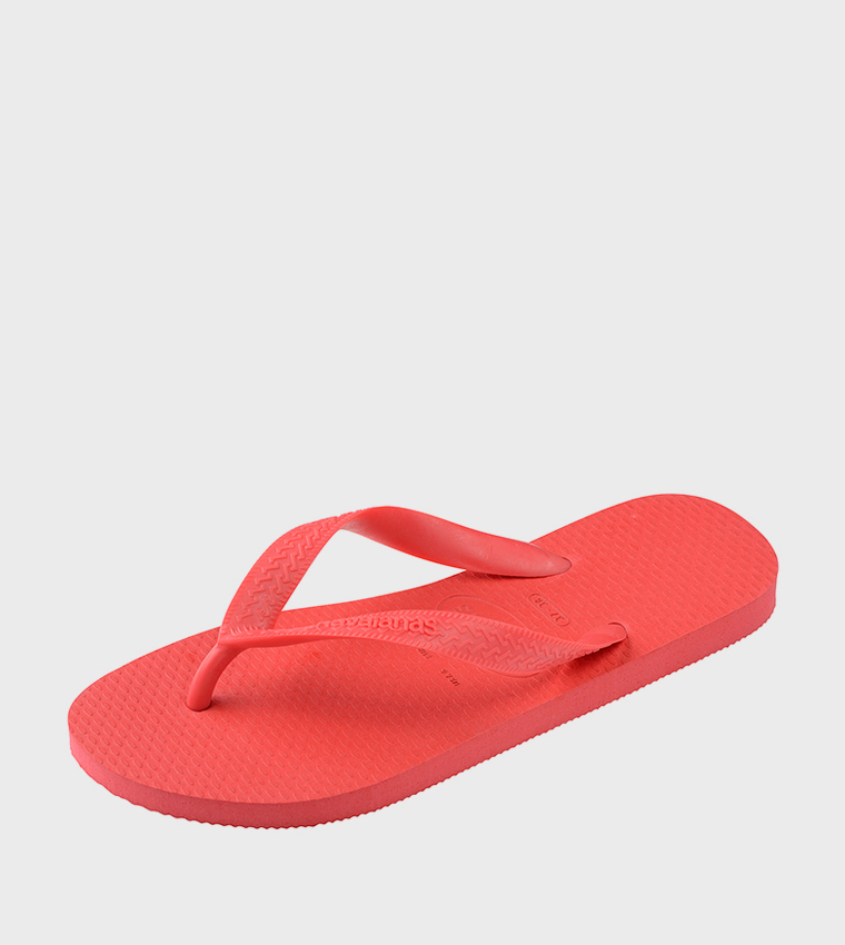 Textured Thong-Strap Flip-Flops