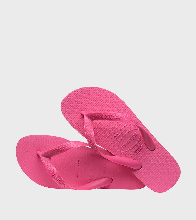 Textured Thong-Strap Flip-Flops