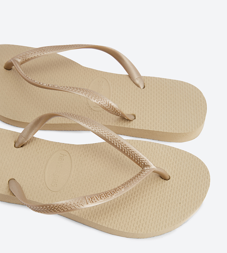 Open Toe Flip Flops