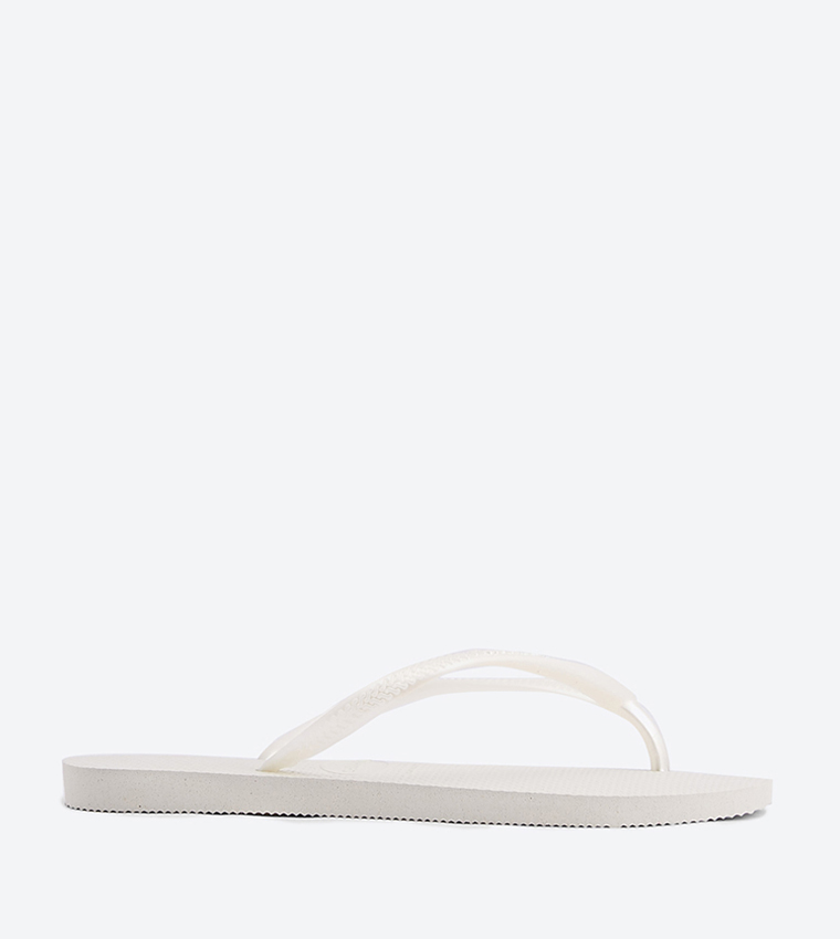 Open Toe Slim Flip-Flops