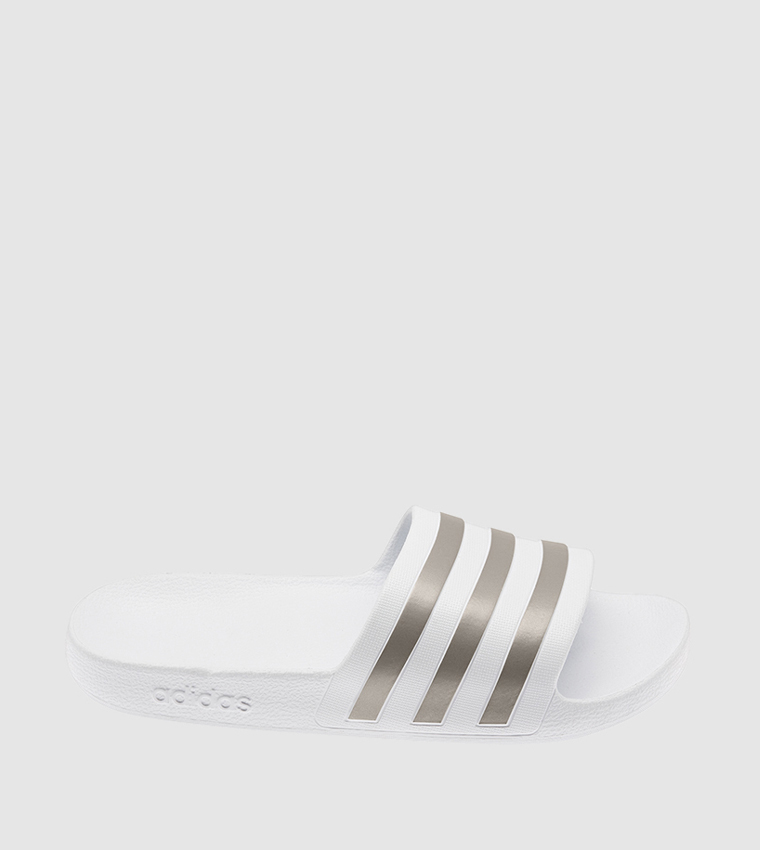 شبشب أكوا أديليه 