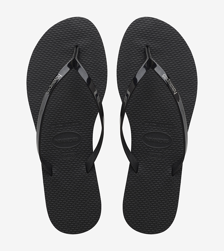 Metallic Flip-Flops