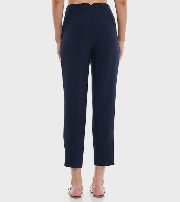 Solid Slim Fit Cropped Trousers with Button Closure