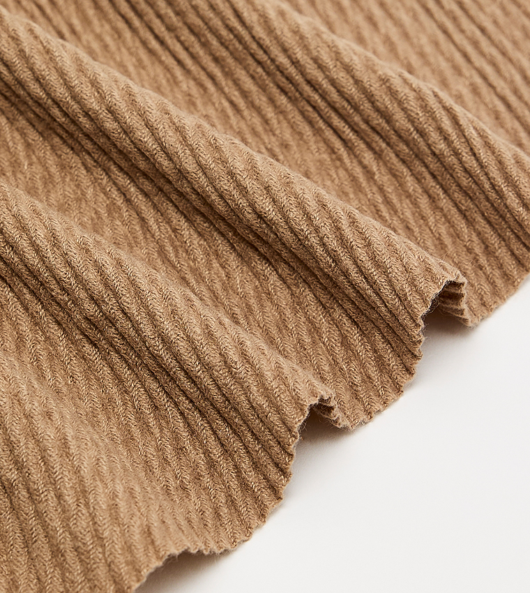Crinkled Winter Scarf