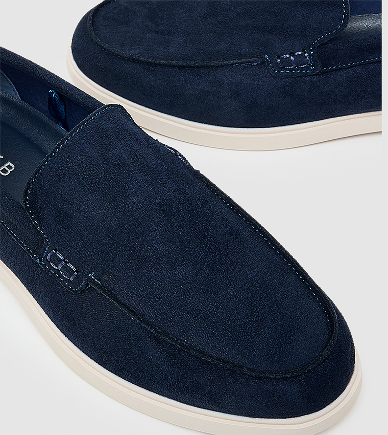 Solid Loafers