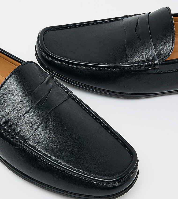 Solid Loafers