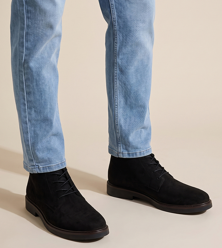 Solid Derby Boots