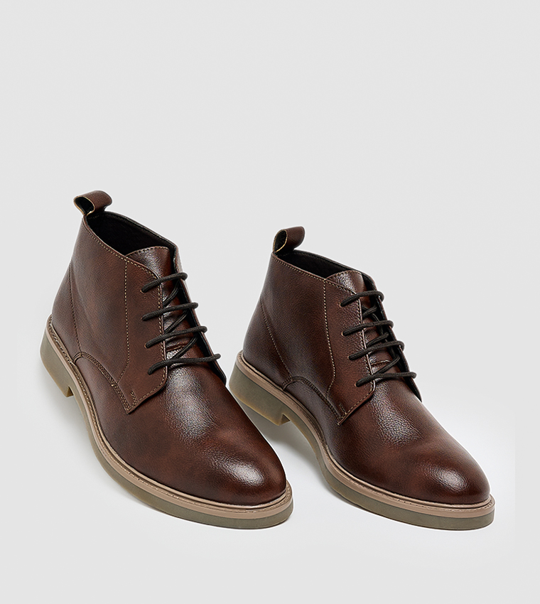 Solid Derby Boots