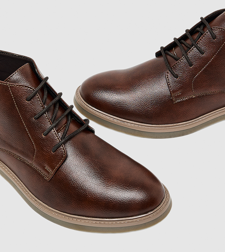 Solid Derby Boots
